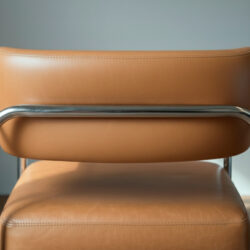 PoltronaMoodyCuero01 - Canora Muebles