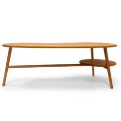 Mesa de centro Páramo en madera maciza de flormorado, vista frontal, hecha a mano por Canorá en Bogotá